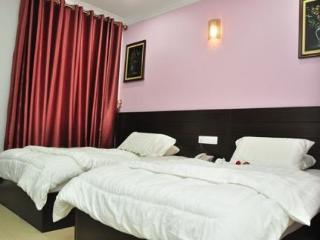 Ct Hotel Sitiawan Exterior foto